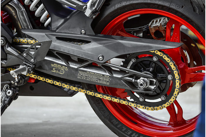 2021 TVS Apache RR 310 review, track ride